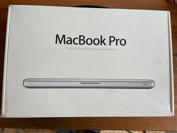 VERPAKKINGSDOOS  voor MacBook beschikbaar voor biedingen