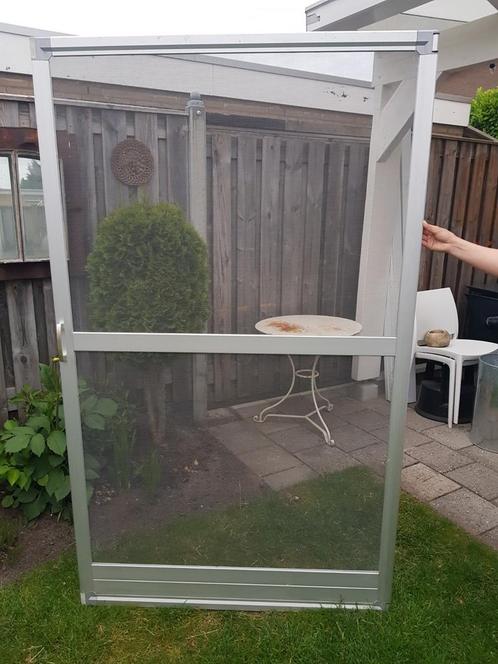 Brede hordeur. 117 breed x 197 hoog., Doe-het-zelf en Verbouw, Deuren en Horren, Zo goed als nieuw, Hordeur, Minder dan 200 cm