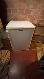 Zanussi witte koelkast tafelmodel, Minder dan 75 liter, Energieklasse A of zuiniger, 45 tot 60 cm, Ophalen