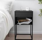 Twee nachtkastjes zwart Ikea Vikhammer, Huis en Inrichting, Minder dan 45 cm, Metaal of Aluminium, Zo goed als nieuw, 55 tot 70 cm