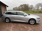 Opel Insignia Sports Tourer 1.5 Turbo Business Executive ,TR, Voorwielaandrijving, 4 cilinders, Handgeschakeld, Metallic lak