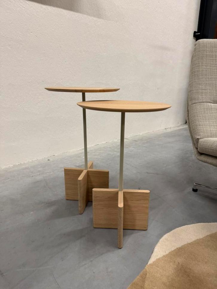 Nieuw Beek Cross Bijzettafels Eiken hout White Design Tafel, Huis en Inrichting, Tafels | Bijzettafels, Nieuw, Rond, 60 cm of meer