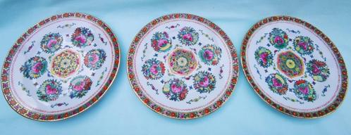 3 Antiek Chinees Porselein vergulde bord borden Famille Rose, Antiek en Kunst, Antiek | Porselein, Ophalen of Verzenden