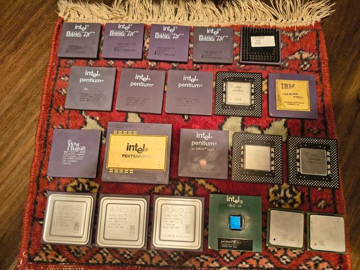 Verzameling vintage CPU's. Uniek! Pentium. K6-2 IDT. IBM, Computers en Software, Vintage Computers, Ophalen of Verzenden