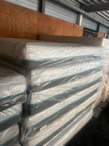 1x mline coolmotion 6 180x210 in de verpakking event 180x210 beschikbaar voor biedingen