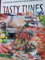 Altsaxofoon repertoire - Tasty Tunes met cd en piano partij, Verzenden, Saxofoon, Overige soorten, Zo goed als nieuw