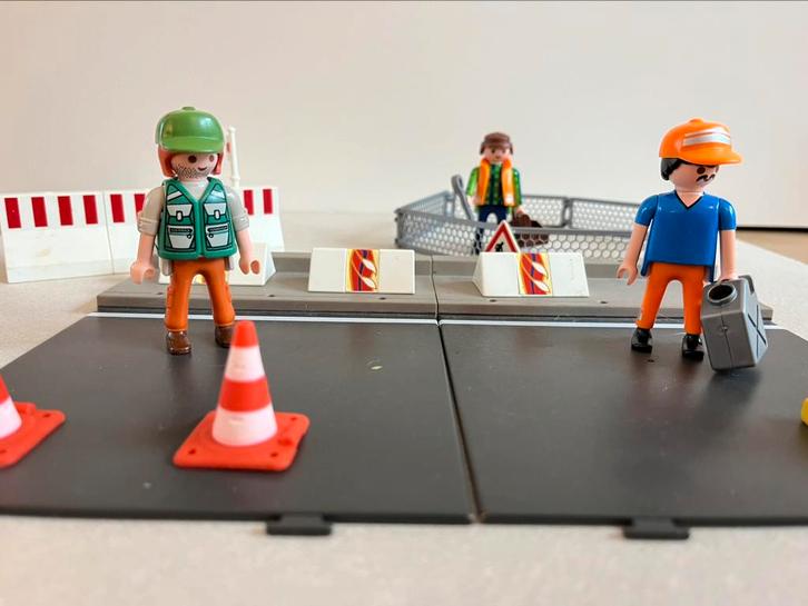 Playmobil - set ‘verkeer’/wegwerkzaamheden, Kinderen en Baby's, Speelgoed | Playmobil, Gebruikt, Ophalen of Verzenden