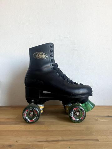 Rollerskates (RSI Deluxe) beschikbaar voor biedingen