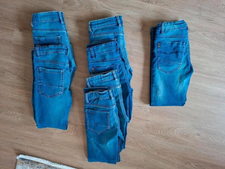 3 spijkerbroeken Jogg Jeans Europe kids Ter Stal 146 158, Kinderen en Baby's, Kinderkleding | Kinder-kledingpakketten, Gebruikt
