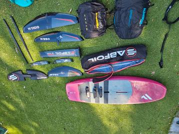 Compleet Wingfoil Set: 2 Wings+ Foil+ Board beschikbaar voor biedingen