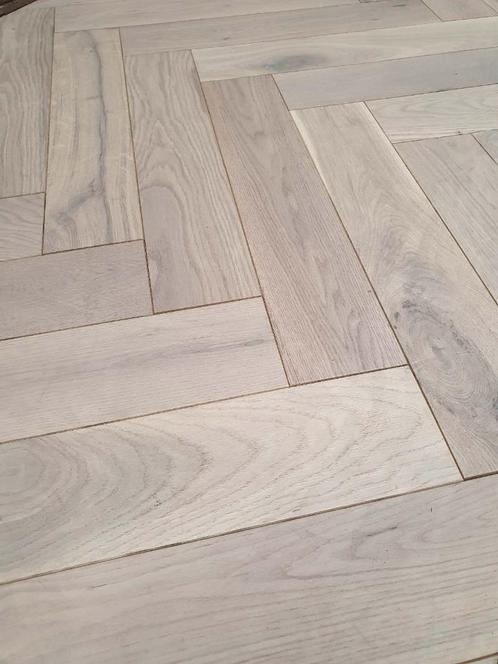 WEEKAANBIEDING! OP=OP!! EIKEN VISGRAAT PARKET KANT EN KLAAR, Huis en Inrichting, Stoffering | Vloerbedekking, Nieuw, Parket, Wit
