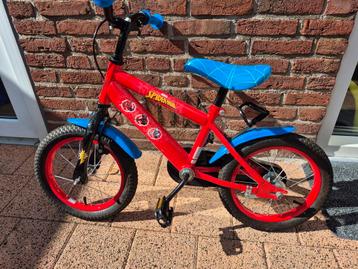 Volare Spiderman fiets 14 inch - Zo goed als nieuw! beschikbaar voor biedingen