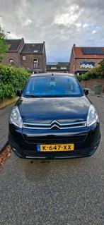 Citroën Berlingo 1.2 Puretech 110pk S&S 2017 Zwart, Voorwielaandrijving, 65 €/maand, Stof, 1250 kg