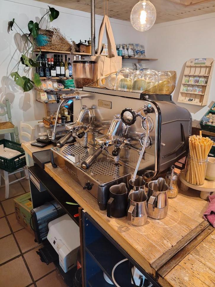 Faema Legend E61 + La Cimbali Magnum, Witgoed en Apparatuur, Koffiezetapparaten, Zo goed als nieuw, Gemalen koffie, Koffiebonen