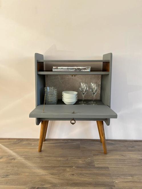 Vintage klepkastje / drankkastje / theekastje, Huis en Inrichting, Kasten | Ladekasten, Zo goed als nieuw, Minder dan 100 cm, 50 tot 100 cm
