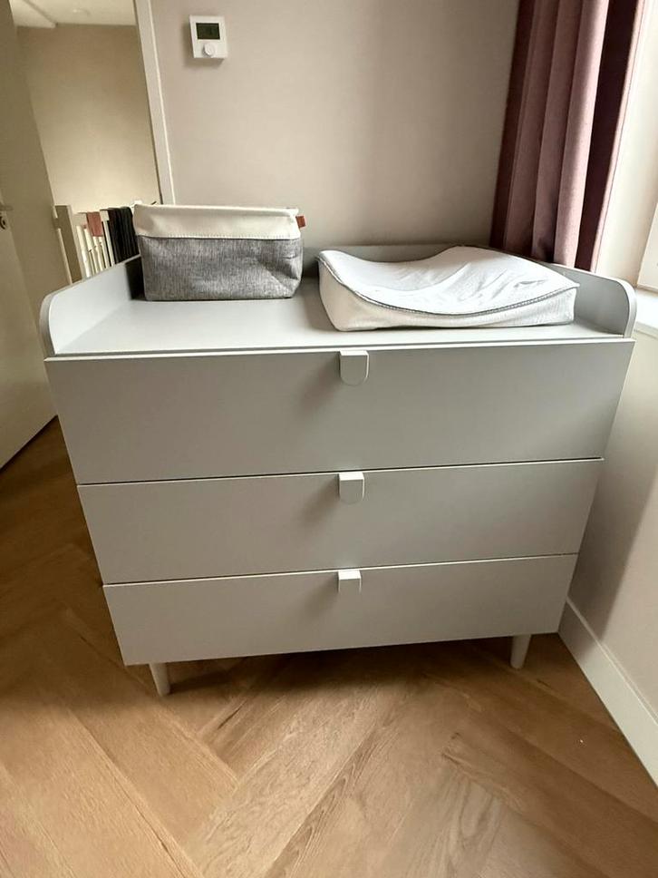 Commode Petit Amelie licht grijs, Huis en Inrichting, Badkamer | Badkamermeubels, Zo goed als nieuw, Overige typen, Minder dan 100 cm