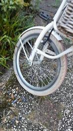 Meisjes fiets wit 20 inch, Fietsen en Brommers, Fietsen | Meisjes, Ophalen, Zo goed als nieuw