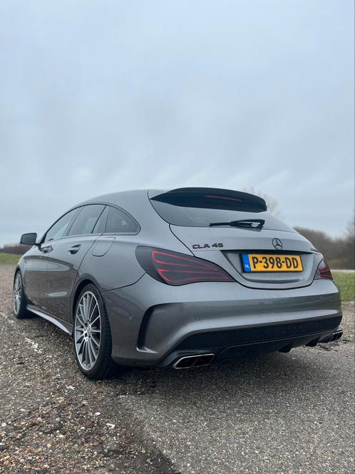 Mercedes CLA 45 AMG shooting brake 4MATIC PANO CARPLAY 381PK, Auto's, Mercedes-Benz, Particulier, CLA, ABS, Airbags, Airconditioning