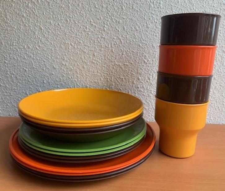 Mepal Kopenhagen: 4-p. servies (retro/vintage), Caravans en Kamperen, Kampeeraccessoires, Zo goed als nieuw, Ophalen of Verzenden