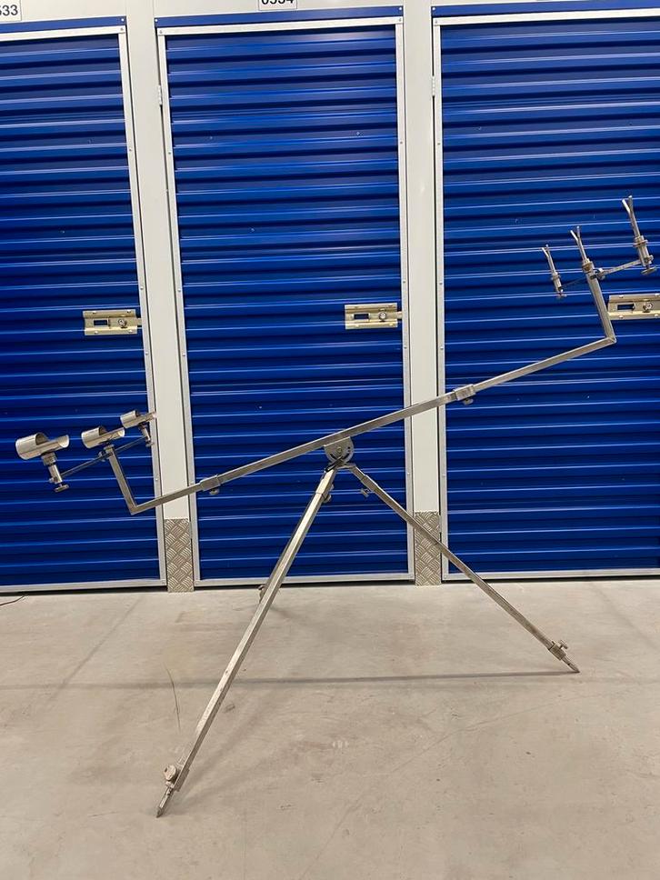 Masieve RVS Tripod voor- zeevissen of karper., Watersport en Boten, Hengelsport | Zeevissen, Gebruikt, Overige typen, Ophalen of Verzenden