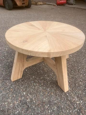 Eiken massief salontafel met onderstel 100 x 50 cm hoog beschikbaar voor biedingen