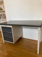 Jaren 50 Ahrend Oda bureau, Huis en Inrichting, Bureaus, Ophalen, Gebruikt