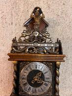 Mooie Zaanse klok met Atlas, Ophalen of Verzenden