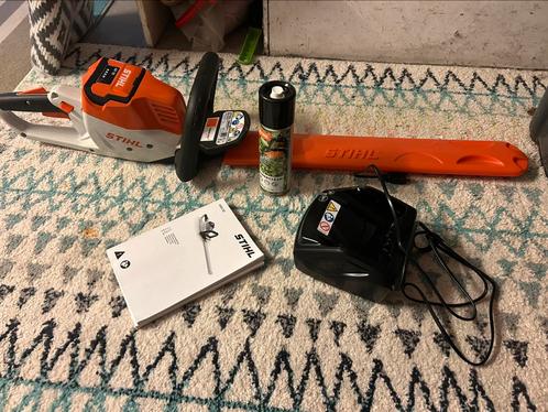 Heggenschaar van Stihl. Doet het fantastisch, Tuin en Terras, Heggenscharen, Zo goed als nieuw, Accu, Ophalen