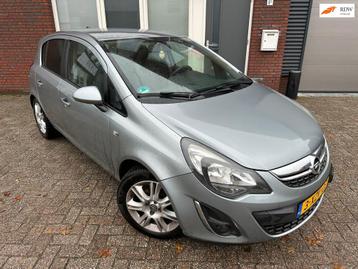 Opel Corsa 1.2-16V BlitZ / Navi / PDC / Cruise / Clima beschikbaar voor biedingen