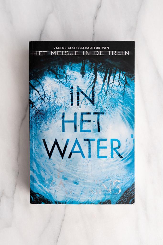 In Het Water – Paula Hawkins, Boeken, Thrillers, Gelezen, Amerika, Ophalen of Verzenden