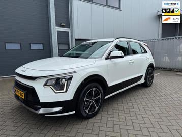 Kia Niro 1.6 GDi Hybrid DynamicLine, Half leder, Camera, Sen beschikbaar voor biedingen
