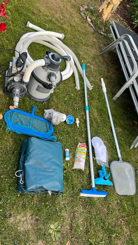 Zandfilterpomp Intex 4m3, Tuin en Terras, Zwembad-toebehoren, Gebruikt, Ophalen