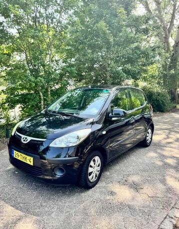Hyundai i10 1.1 I 5DR 2012 Zwart beschikbaar voor biedingen