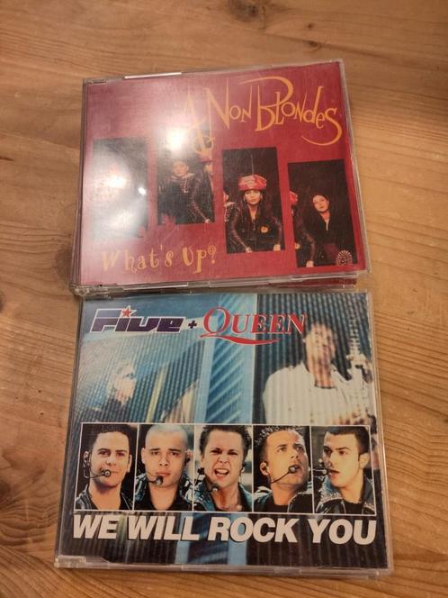 Cd singles 4 non blondes en five met Queen, Cd's en Dvd's, Cd's | Overige Cd's, Zo goed als nieuw, Ophalen of Verzenden