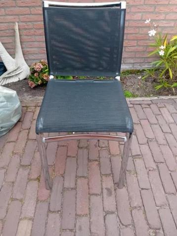 4 eettafel stoel stoelen chrome met zwarte bekleding beschikbaar voor biedingen