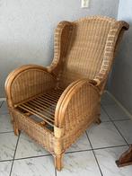 Grote rieten/rotan stoel, Ophalen, Zo goed als nieuw, Rotan
