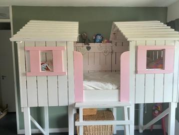 Super leuk boomhut bed beschikbaar voor biedingen
