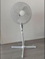 Ventilator, Witgoed en Apparatuur, Ventilatoren, Ophalen of Verzenden, Ventilator met afstandsbediening, Zo goed als nieuw, Statiefventilator