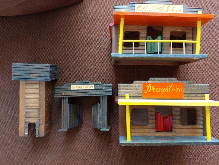 Prachtige serie houten speelgoed in ovp., Verzamelen, Speelgoed, Zo goed als nieuw, Ophalen of Verzenden