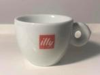 Espresso kopje van illy. Hoogte 5 cm. Lpa porselein italië., Ophalen of Verzenden, Zo goed als nieuw, Overige stijlen, Kop(pen) en/of Schotel(s)