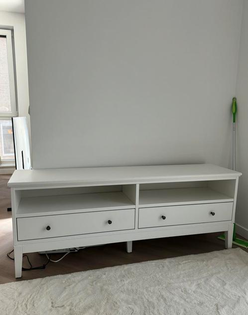 IDANÄS TV-meubel - Wit, 162x40x63 cm - Zo goed als nieuw, Huis en Inrichting, Kasten | Televisiemeubels, Zo goed als nieuw, Minder dan 100 cm