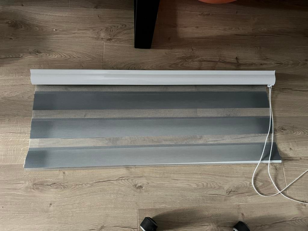 Hornbach rolgordijn 110x175 cm, 100 tot 150 cm, Ophalen of Verzenden, Zo goed als nieuw, Grijs