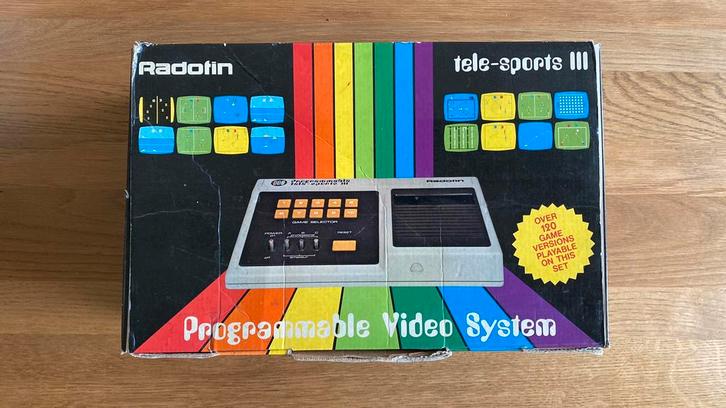 Radofin Tele-Sports III console, Spelcomputers en Games, Spelcomputers | Overige, Gebruikt, Ophalen of Verzenden