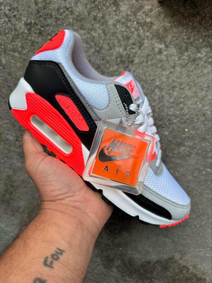 Nike air max 90 III infrared US 7 / EU 40 infra patta wave 1, Kleding | Heren, Schoenen, Nieuw, Sneakers of Gympen, Wit, Ophalen of Verzenden