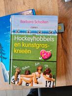 Barbara Scholten - Hockeyhobbels en kunstgrasknieen, Boeken, Ophalen of Verzenden, Zo goed als nieuw, Barbara Scholten