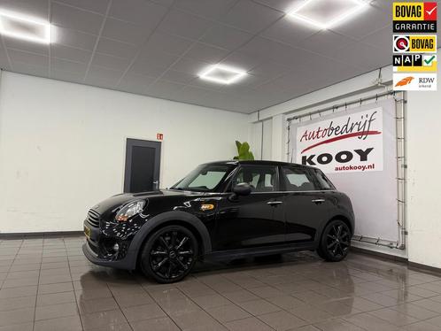 Mini Mini 1.5 One * Navigatie / 5 Deurs / LM Velgen / Blueto, Auto's, Mini, Bedrijf, Te koop, One, ABS, Airbags, Airconditioning