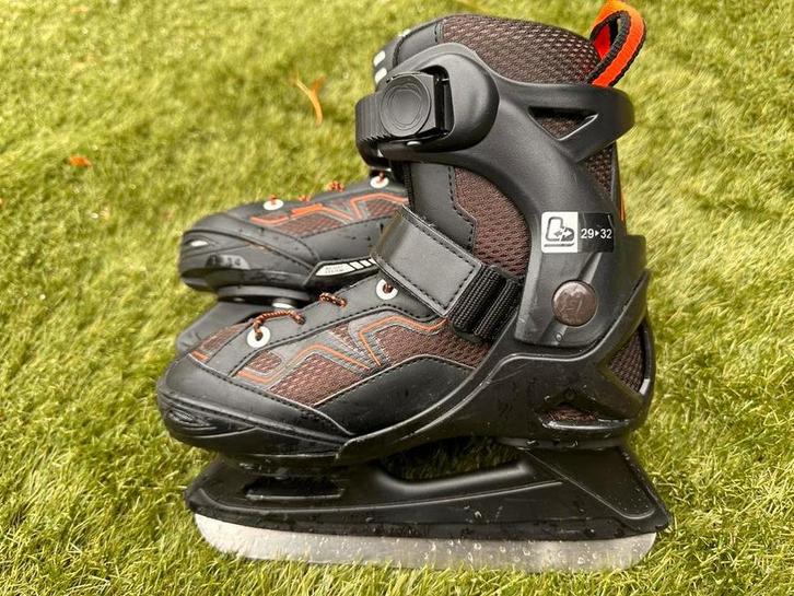Kinderschaatsen maat 29-32, ijshockeyschaatsen, Sport en Fitness, Schaatsen, Gebruikt, IJshockeyschaatsen, Overige merken, Ophalen of Verzenden
