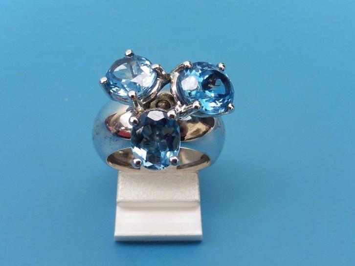 Zilveren damesring met topaas                            R&S, Sieraden, Tassen en Uiterlijk, Ringen, Gebruikt, Dame, 17 tot 18