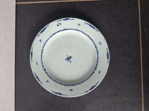 Chinees porseleinen bord, underglaze blue, 18e eeuw, Antiek en Kunst, Antiek | Porselein, Ophalen of Verzenden