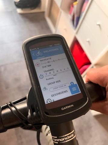 Garmin Edge 1040 Solar beschikbaar voor biedingen